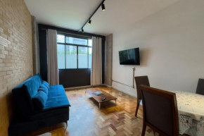 Lindo Apto reformado 2 dorms Av Paulista - Jardins